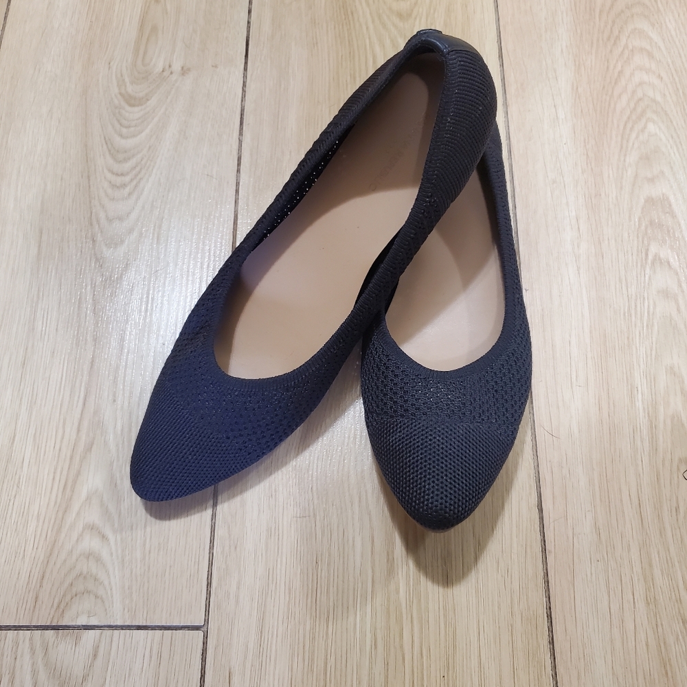 Banana Republic Factory, Black Pointy Toe Ballet Flats, Size 7